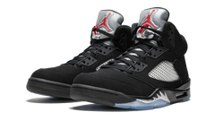 5 Retro OG "Black / Metallic" 845035 003