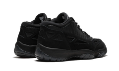11 Retro Low "Referee" 306008 003