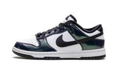 Dunk Low SE WMNS"Just Do It Iridescent" FQ8143 001