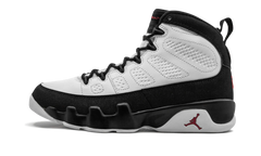 9 Retro "White Black Red 2016 Release" 302370 112
