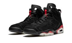 6 Retro "BLACK / VARSITY RED" 384664 061