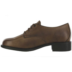 Women's Annex Oxford Dress Shoe in Darkwood