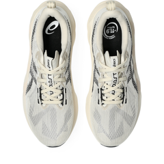 Men's Novablast 5 Running Shoes in Oatmeal/Black
