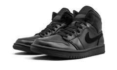 1 Mid "Triple black" 554724 090