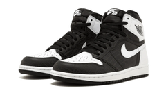 1 Retro High OG "RE2PECT" 555088 008