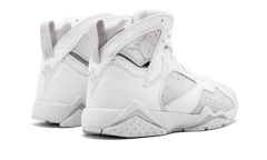 7 Retro "Pure Platinum" 304775 120