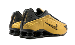 Shox R4 "Metallic Gold" 104265 702