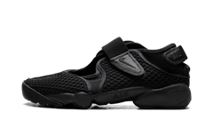 Air Rift WMNS"Off-Noir" HM8288 001