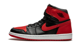1 Retro Mid "2001 - Bred" 136066 061