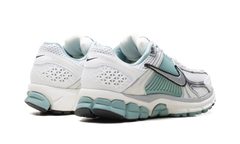 Air Zoom Vomero 5 WMNS"Cannon" HF1877 101