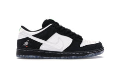 SB Dunk Low Staple Panda Pigeon
