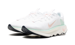 Motiva WMNS"White Mint Foam Sail Sunset Tint" HQ3506 100