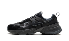 V2K Run WMNS"Gore-Tex Black Iron Grey" FZ2622 001