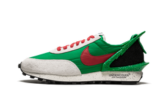 DAYBREAK/ UNDERCOVER MNS WMNS"Undercover - Lucky Green" CJ3295 300