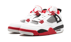 4 Retro "Fire Red"