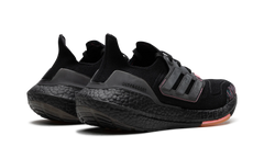 ULTRABOOST 22 WMNS "Black Beam Pink" GX5927