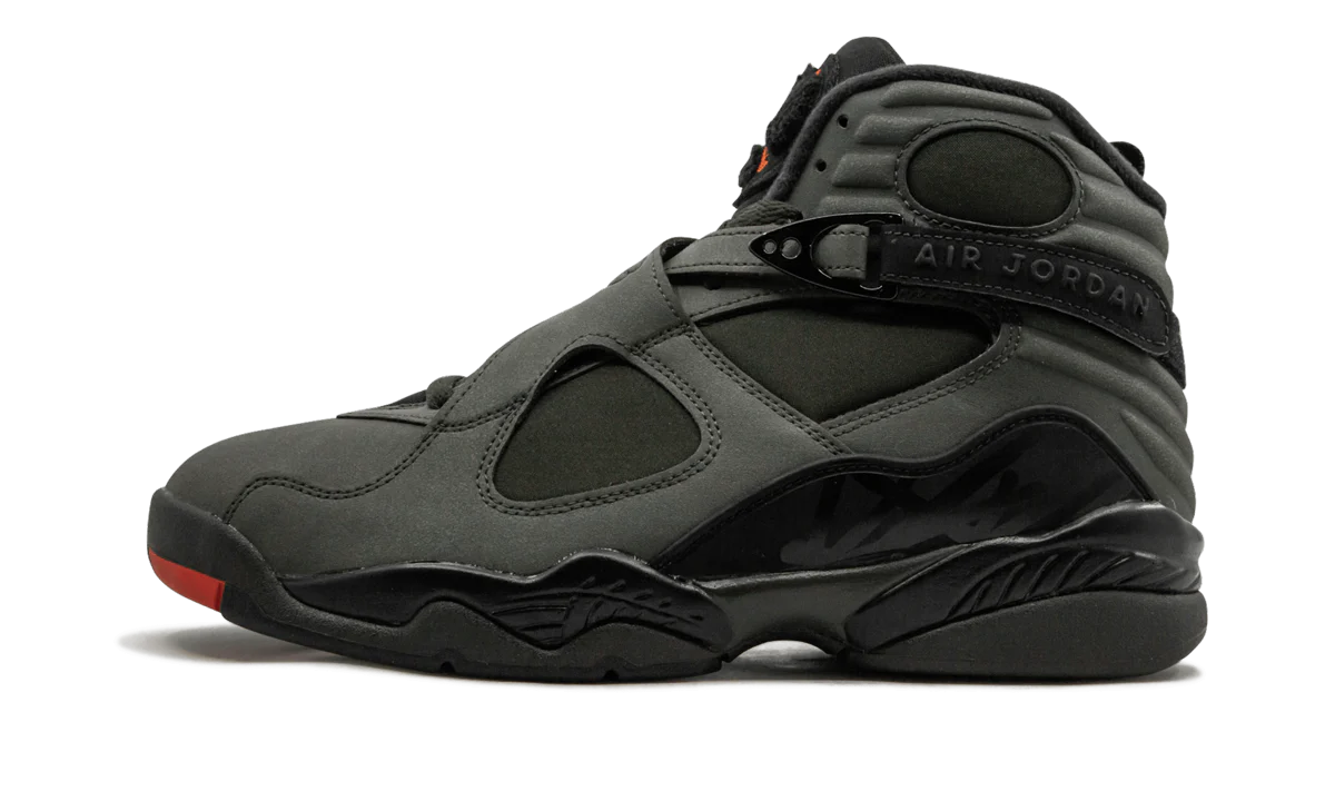 8 Retro "Take Flight" 305381 305