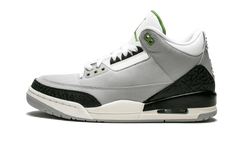 3 Retro "Chlorophyll" 136064 006