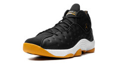 Jumpman Team 2 Low "Taxi"