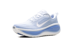 Vomero Plus WMNS "Football Grey Royal Pulse" HV8154 003