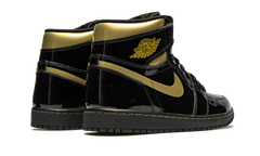 1 Retro High OG "Black Metallic Gold" 555088 032