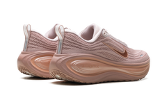 Vomero Plus WMNS"Particle Pink/ Rose Gold" HV8154 601