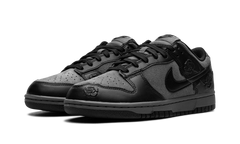 Dunk Low WMNS"Black Roses" HF1986 001