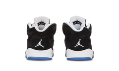 5 Retro "Oreo" 136027 035