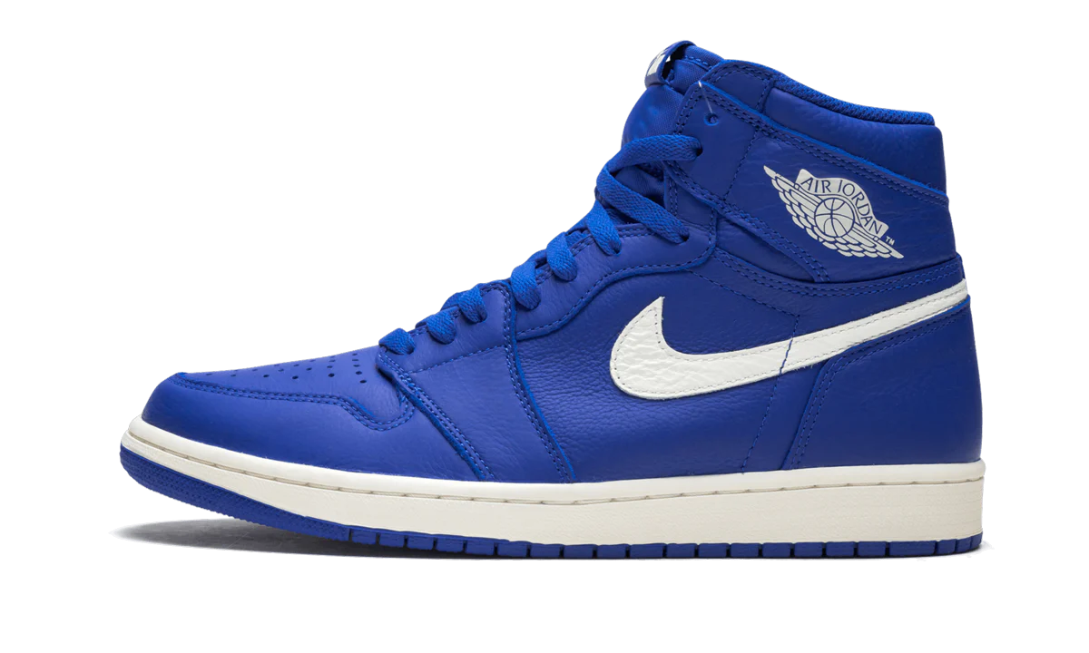 1 Retro High OG "Hyper Royal" 555088 401