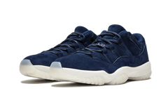 11 Retro Low "RE2PECT" AV2187 441