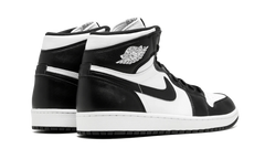 1 Retro High OG "Black / White 2014" 555088 010