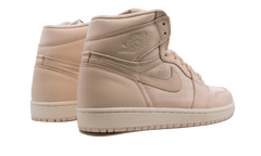 1 Retro High OG "Guava Ice" 555088 801