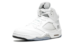 5 Retro "Metallic Silver" 136027 130