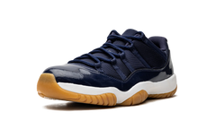 11 Retro Low "Navy/Gum" 528895 405