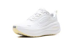 Vomero Plus WMNS "Photon Dust Alabaster" HV8154 009